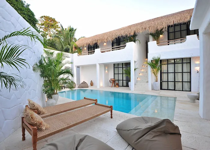 Hotel Amara Uluwatu