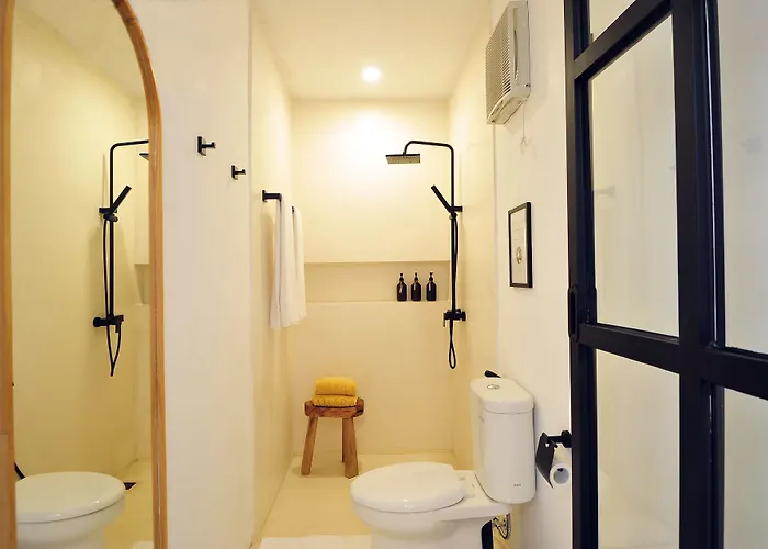 Hotel Amara Uluwatu
